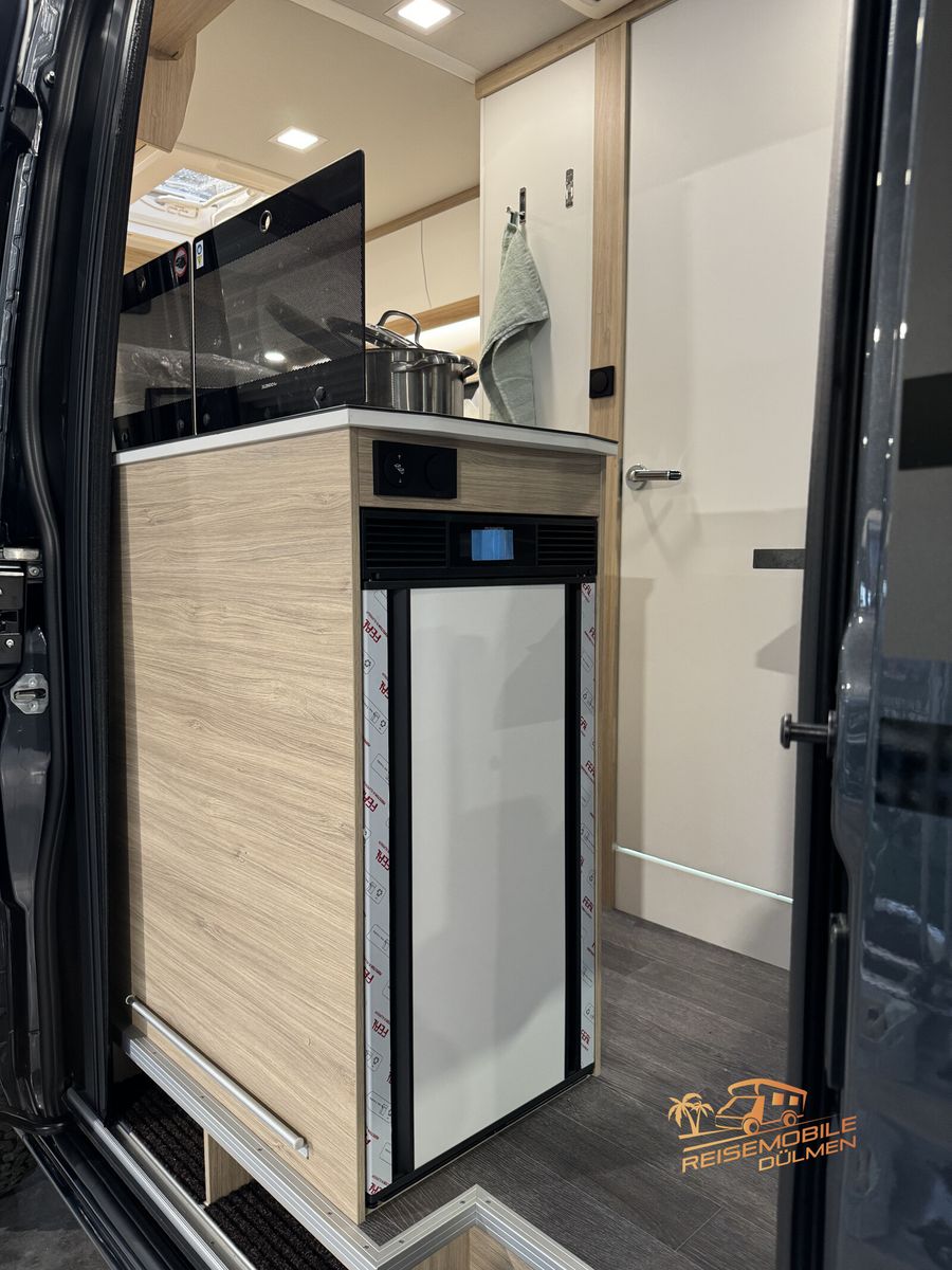 Fahrzeugabbildung YUCON Microliner 6.0 GD 4.1 t 4x4 K-Peak Markise Wi-Fi