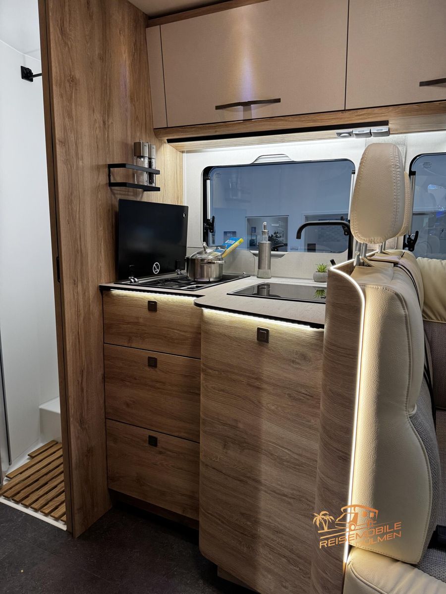 Fahrzeugabbildung Eura Mobil Profila T 720 EB *Edition 101* Alde RFK