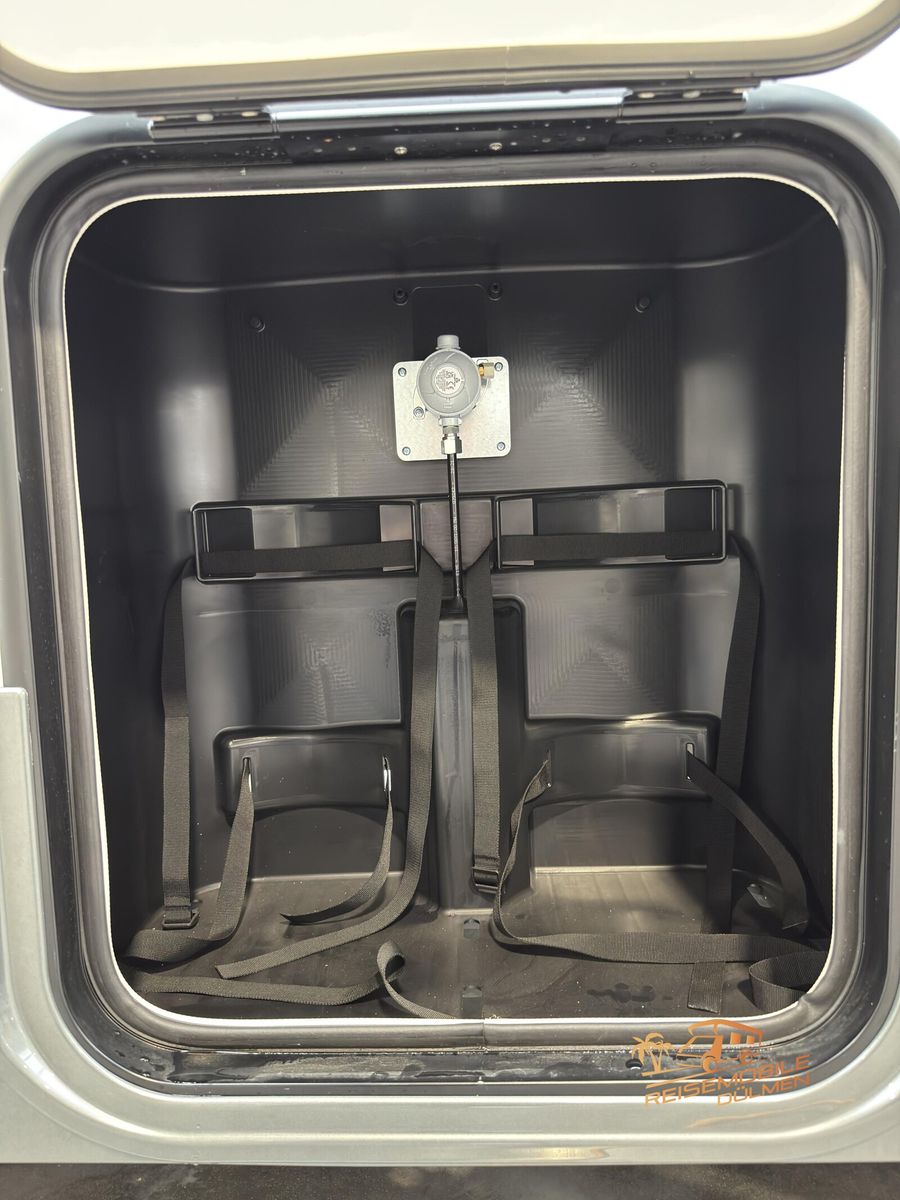 Fahrzeugabbildung Mobilvetta Krosser P86 NB 180PS Auto.Backofen 2027 SAFETY
