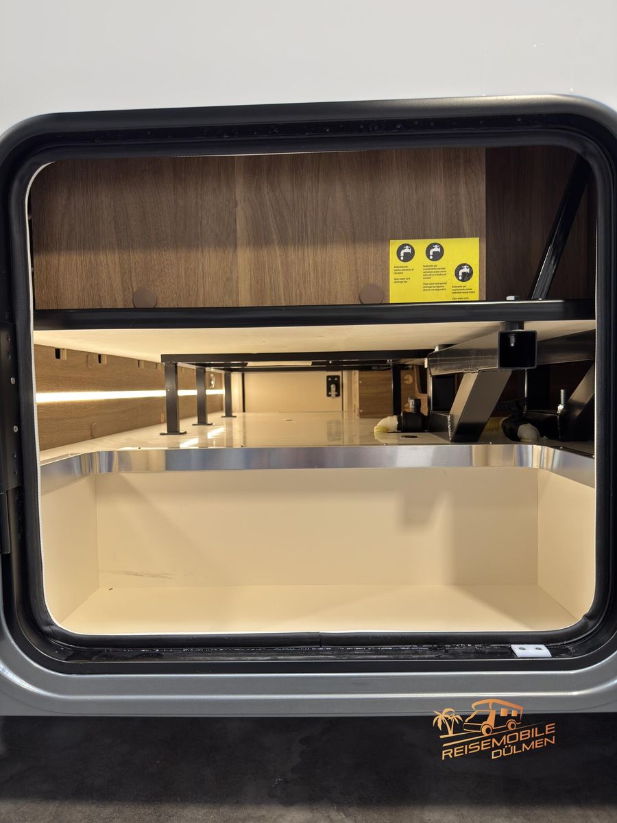 Fahrzeugabbildung Mobilvetta Krosser P86 NB 180PS Auto.Backofen 2027 SAFETY