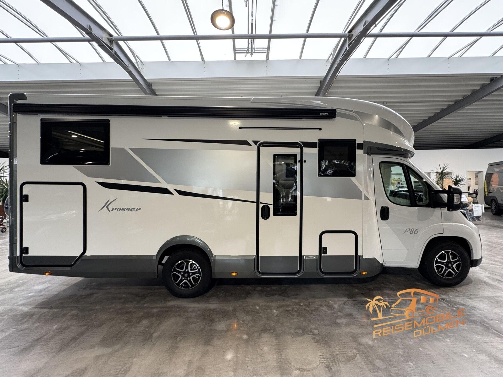 Fahrzeugabbildung Mobilvetta Krosser P86 NB 180PS Auto.Backofen 2027 SAFETY