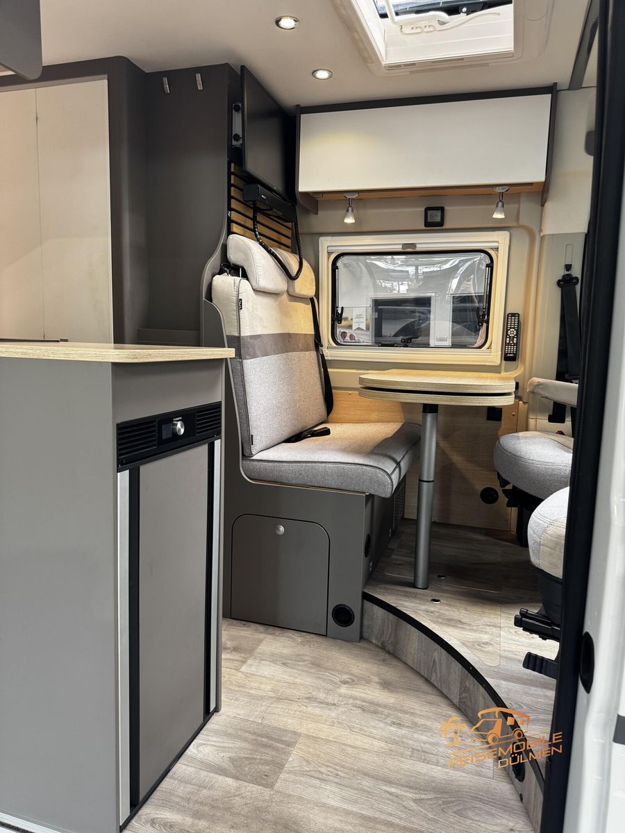 Fahrzeugabbildung LMC Innovan 600 AHK Luftfederung NAVI RFK TV SAT