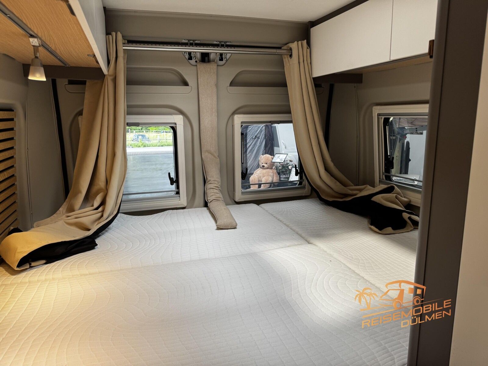 Fahrzeugabbildung LMC Innovan 600 AHK Luftfederung NAVI RFK TV SAT