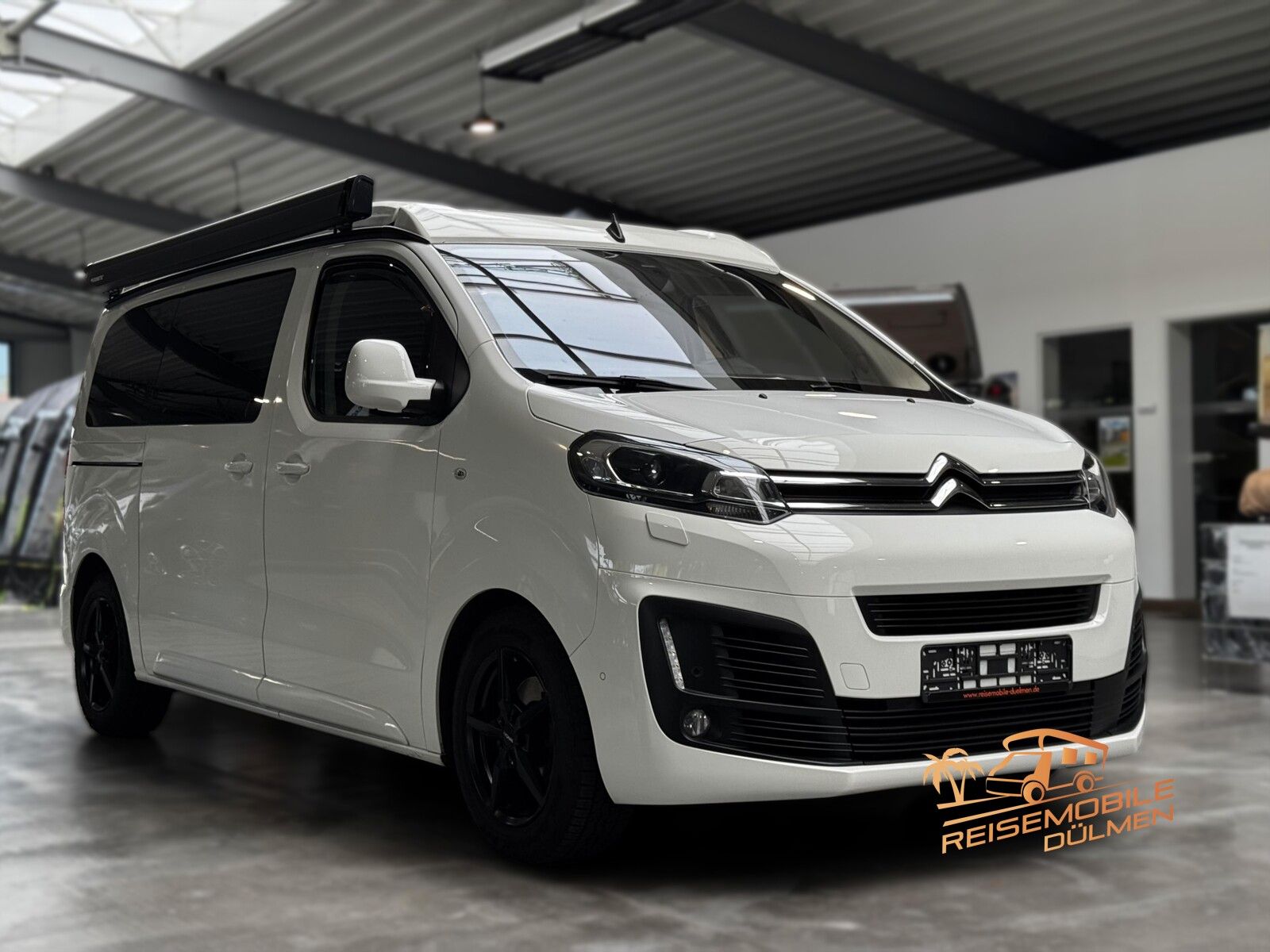 Pössl Campster 17 AT  2xSchiebetür Lithium AHK Navi