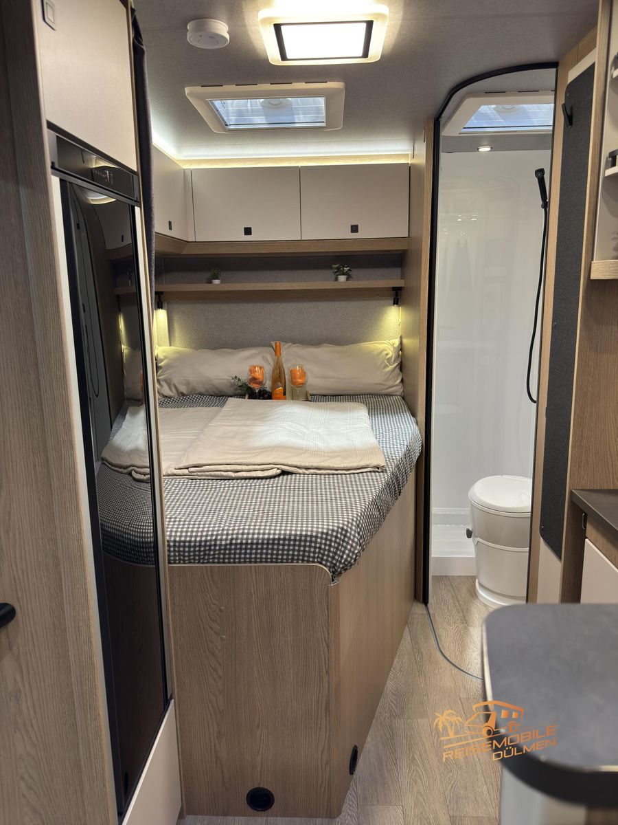 Fahrzeugabbildung Hobby OnTour T 700 FH(L) Allwetter LM-Felgen GFK Matik
