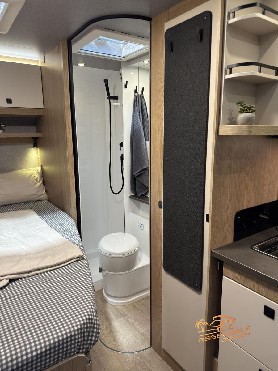 Fahrzeugabbildung Hobby OnTour T 700 FH(L) Allwetter LM-Felgen GFK Matik