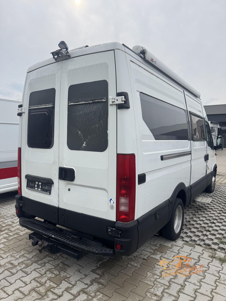 Fahrzeugabbildung Iveco Daily 3500kg Kastenwagen Campingausbau