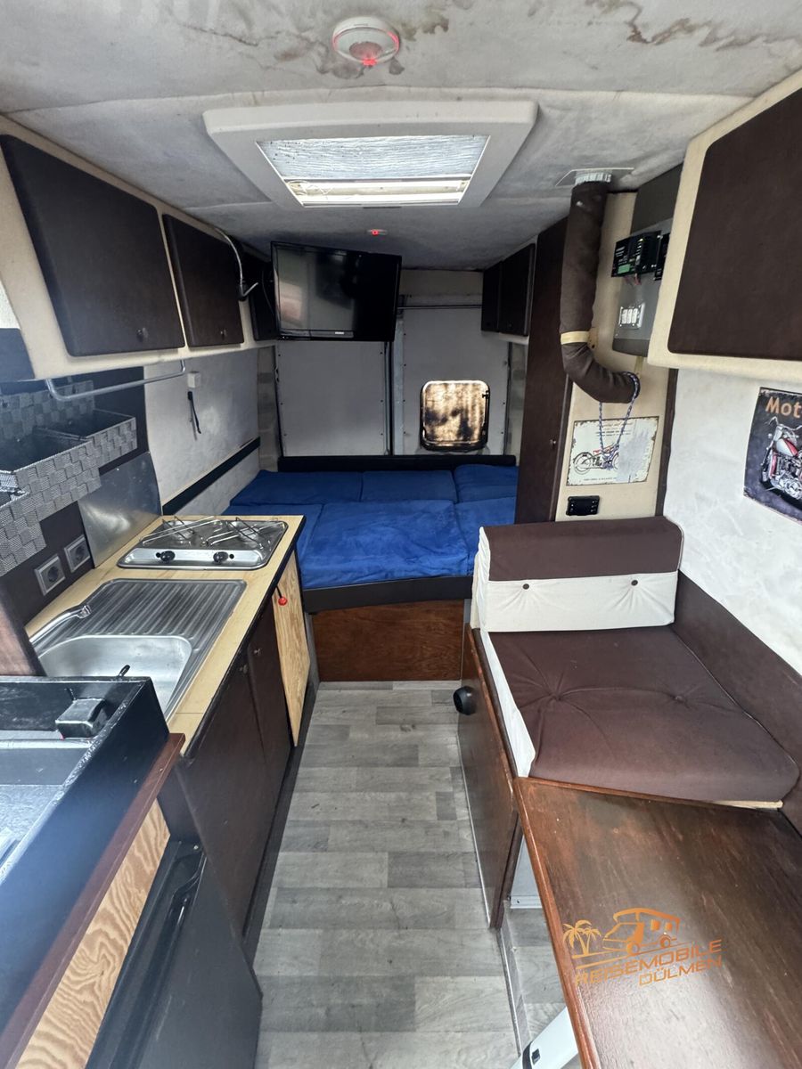Fahrzeugabbildung Iveco Daily 3500kg Kastenwagen Campingausbau
