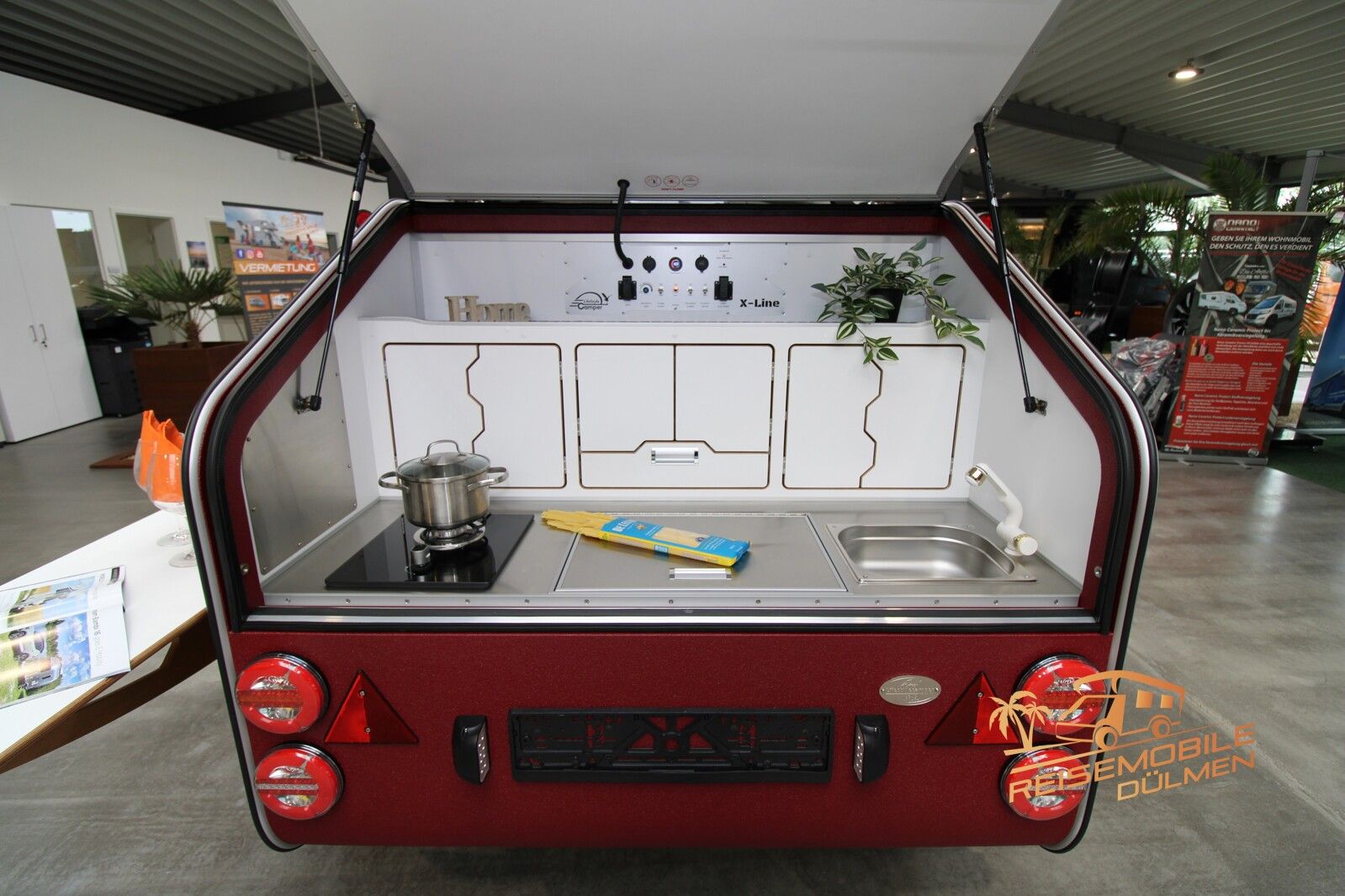 Fahrzeugabbildung Andere LifeStyle Camper X-Line Außendusche Aussentisch