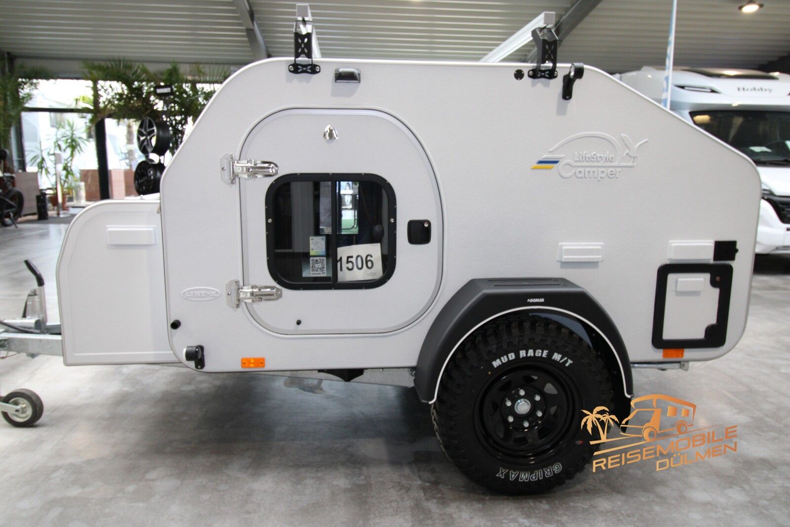 Fahrzeugabbildung Andere LifeStyle Camper X-Line Außendusche Aussentisch