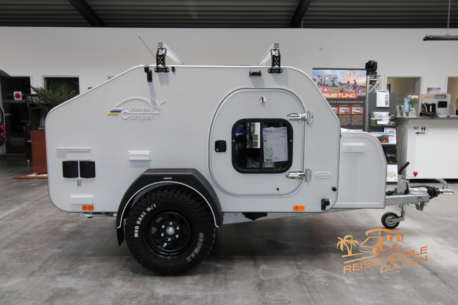 Fahrzeugabbildung Andere LifeStyle Camper X-Line Außendusche Aussentisch