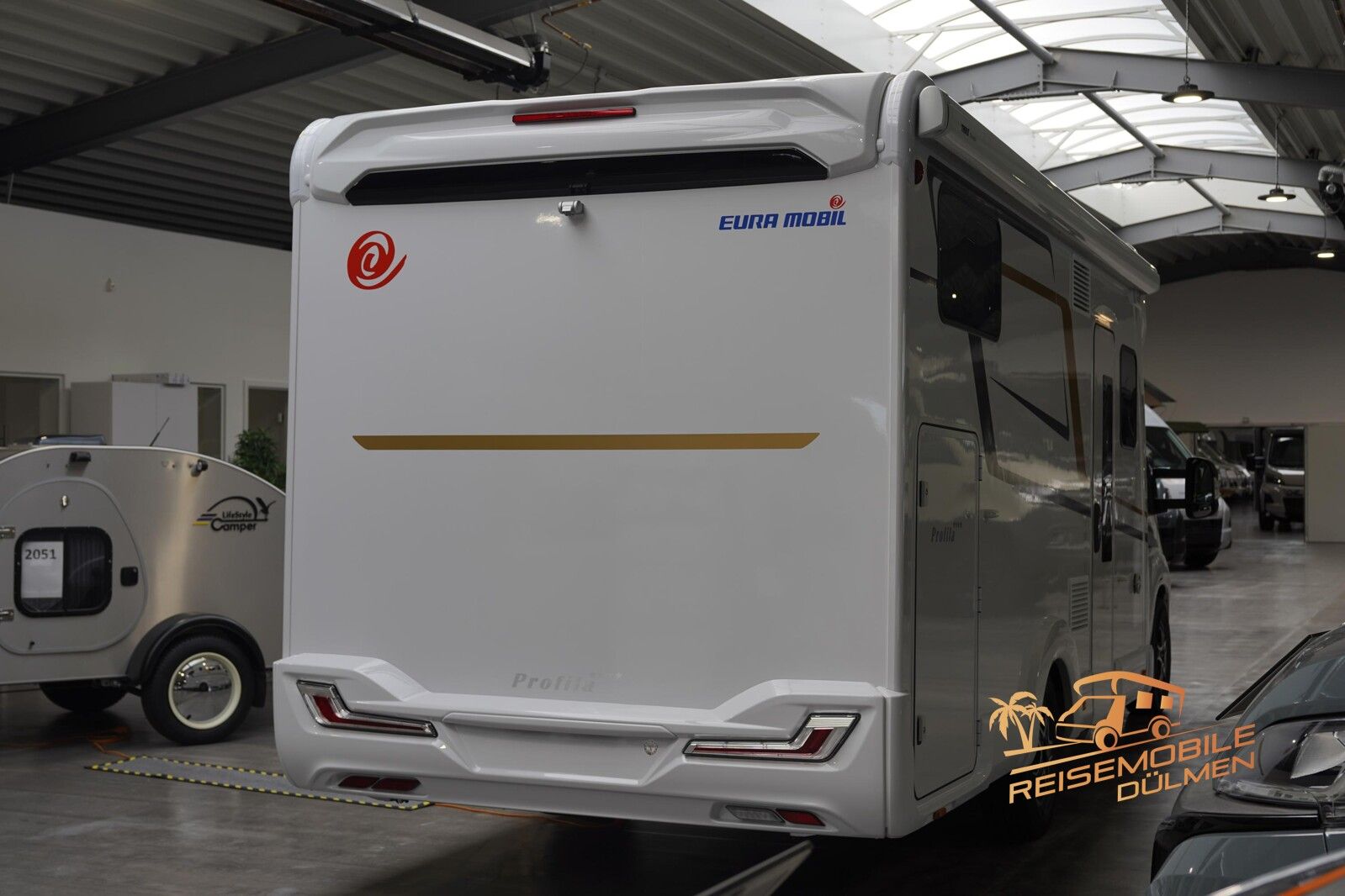 Fahrzeugabbildung Eura Mobil Profila T 720 EF 2xMondial-Paket Doppelb. Heavy