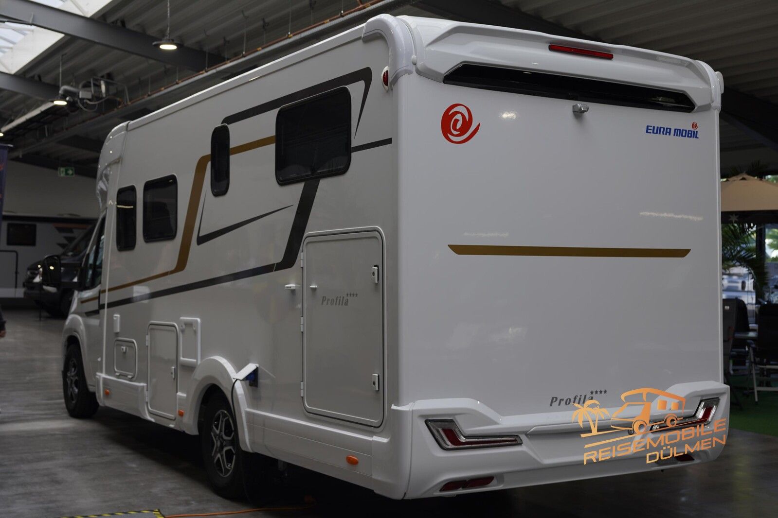 Fahrzeugabbildung Eura Mobil Profila T 720 EF 2xMondial-Paket Doppelb. Heavy