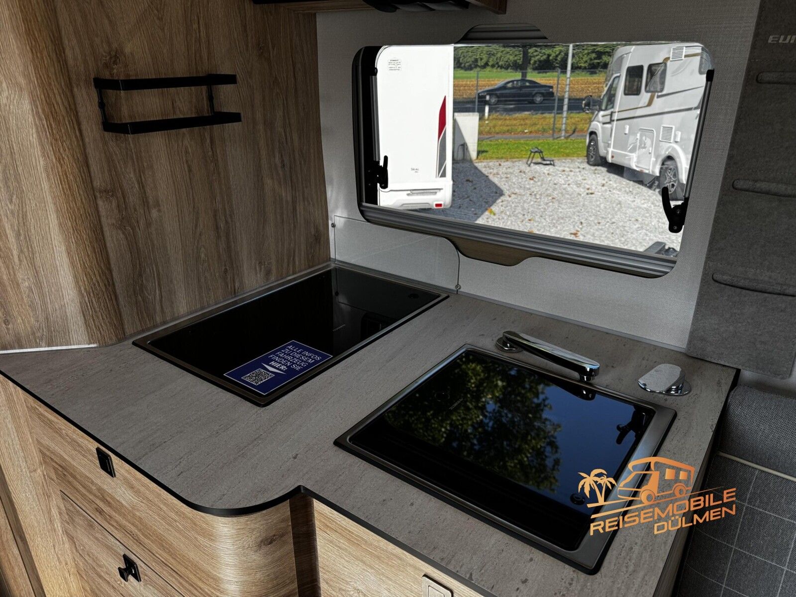 Fahrzeugabbildung Eura Mobil Profila T 726 EF Comfort 3xMondial Backofen RFK