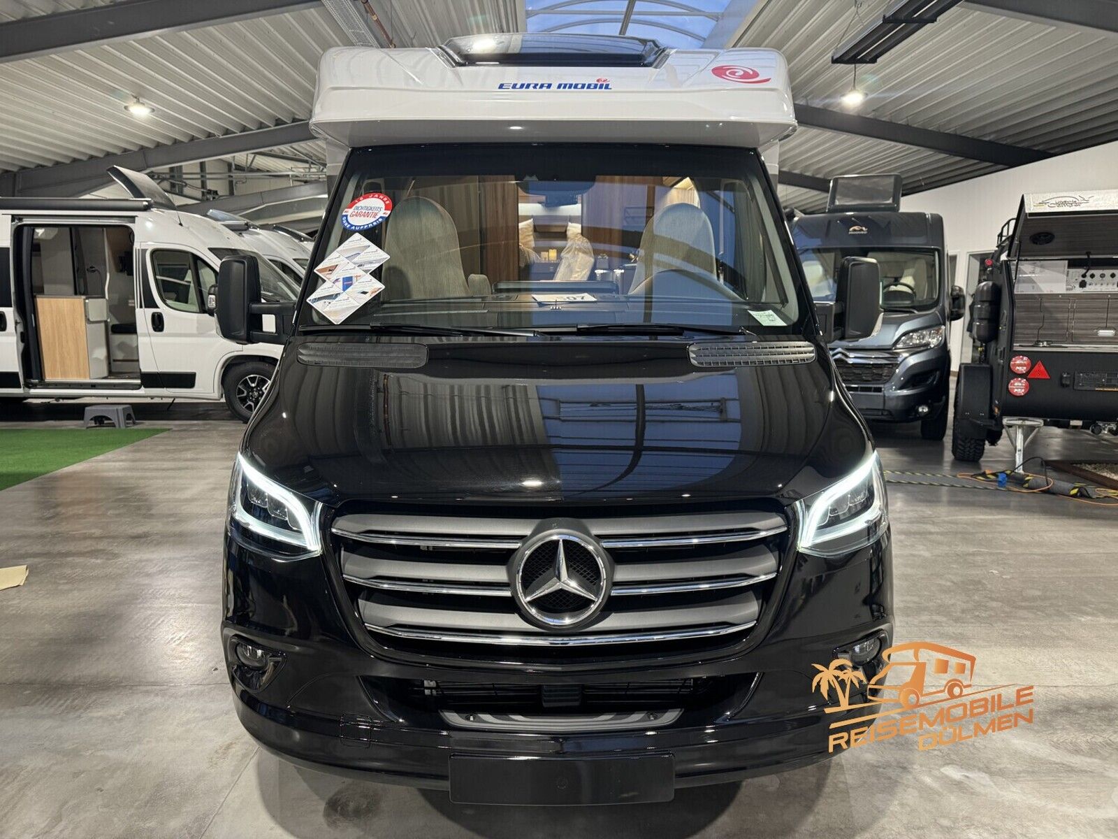 Fahrzeugabbildung Eura Mobil Profila T 726 EF Comfort 3xMondial Backofen RFK
