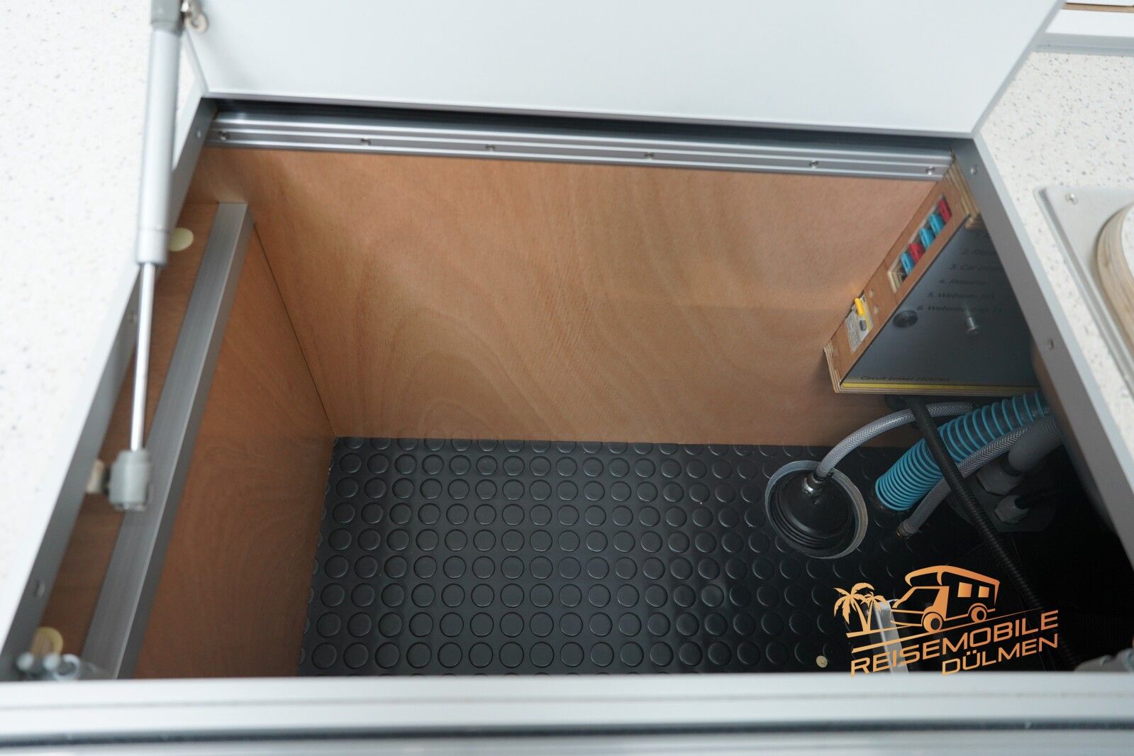 Fahrzeugabbildung Andere LifeStyle Camper X-Line Minicamper Teardrop Tiny