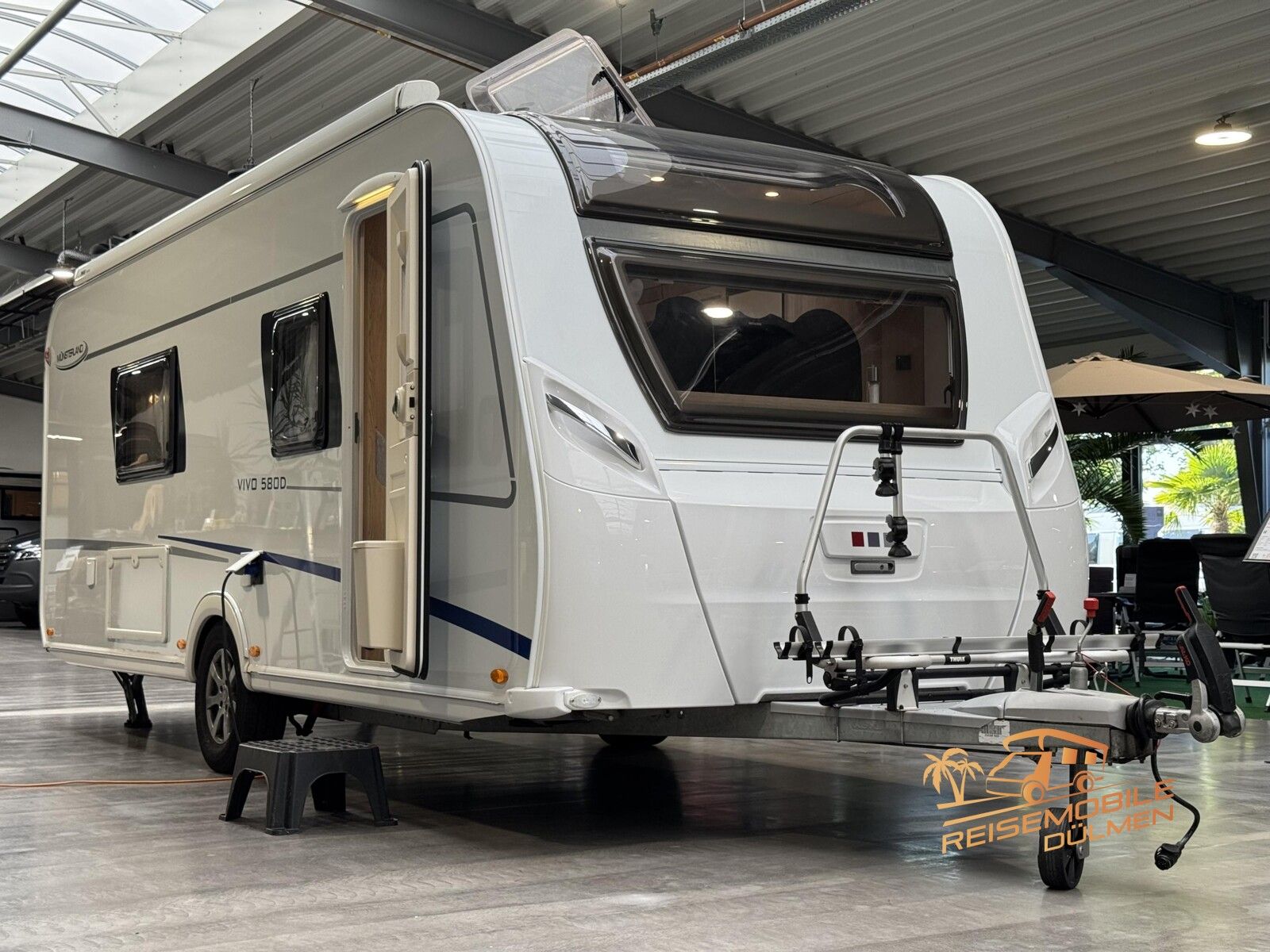 Fahrzeugabbildung LMC Vivo 580 D Exclusiv Moover Markise  Luxus Paket