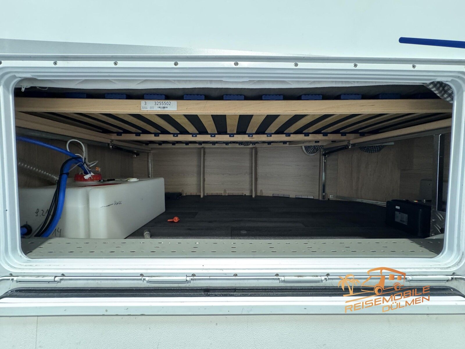 Fahrzeugabbildung LMC Vivo 580 D Exclusiv Moover Markise  Luxus Paket