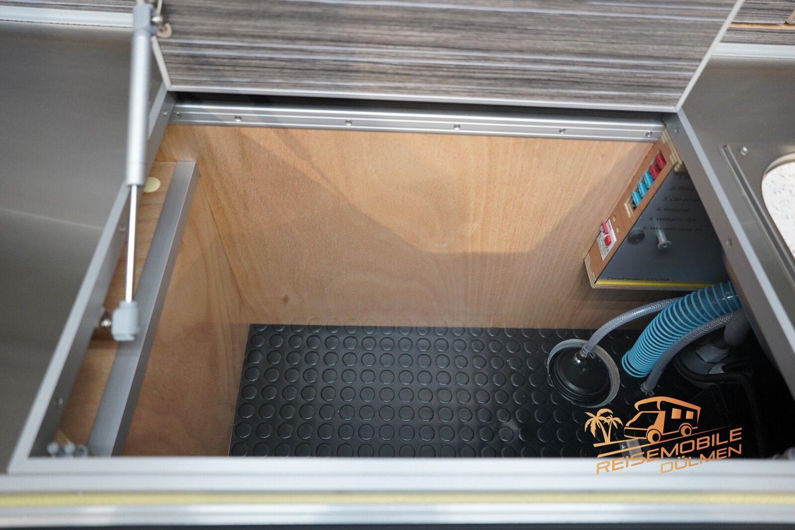 Fahrzeugabbildung Andere LifeStyle Camper X-Line Minicamper Teardrop Tiny