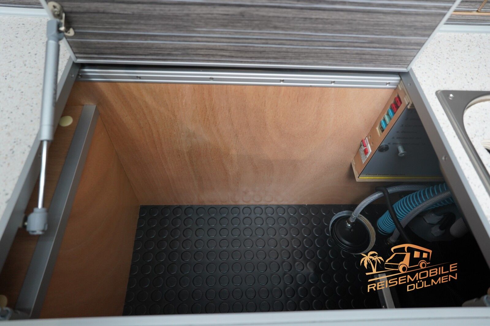 Fahrzeugabbildung Andere LifeStyle Camper X-Line Minicamper Teardrop Tiny