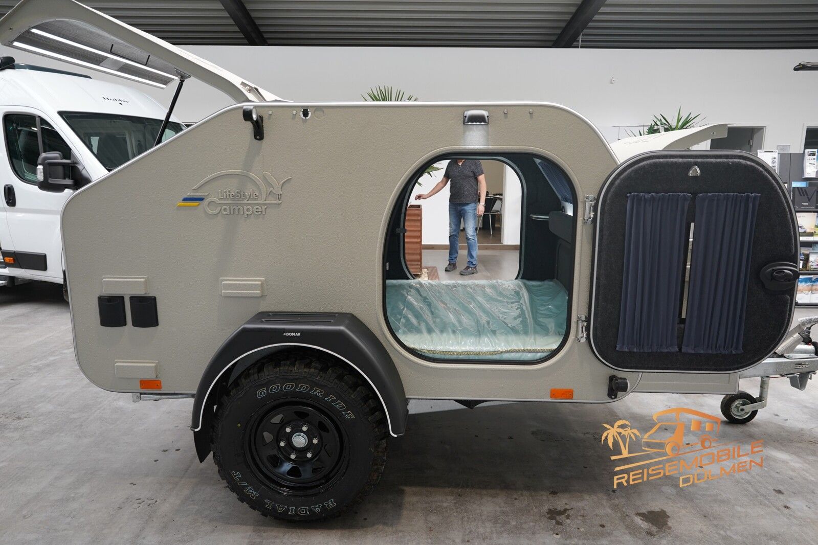 Fahrzeugabbildung Andere LifeStyle Camper X-Line Minicamper Teardrop Tiny